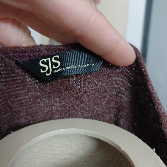 SJS Women's Oversized Sweater Size L - Picture 3 of 3